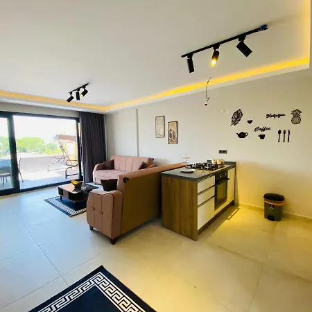 Apartamento Sogucakta 2+1 Terasli Denize Yakin Luks *